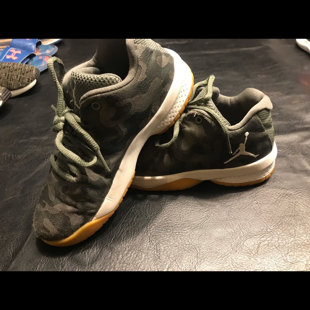 2017 Camo Jordans. Kids size 2.